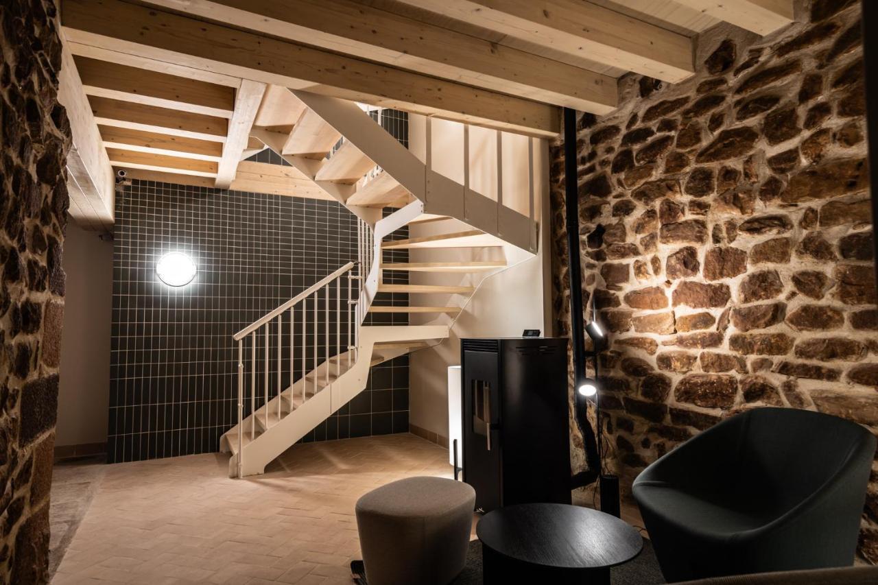 Antic Palau Apartment